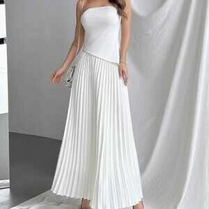 Beige Casual Women's Elegant Asymmetrical Hem Strapless Top & Pleated Skirt